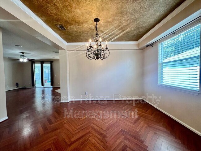 Building Photo - 12576 Arrowleaf Ln