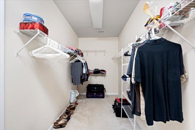 Building Photo - 15114 Bridle Trace Ln