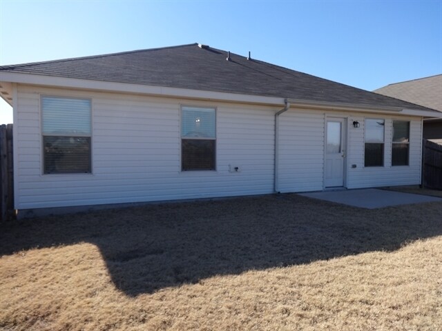 Building Photo - 14136 Zavala Trail
