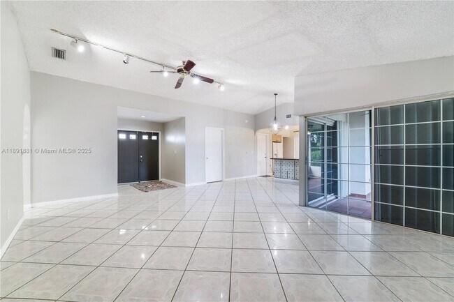 Building Photo - 13040 SW 262nd Ln