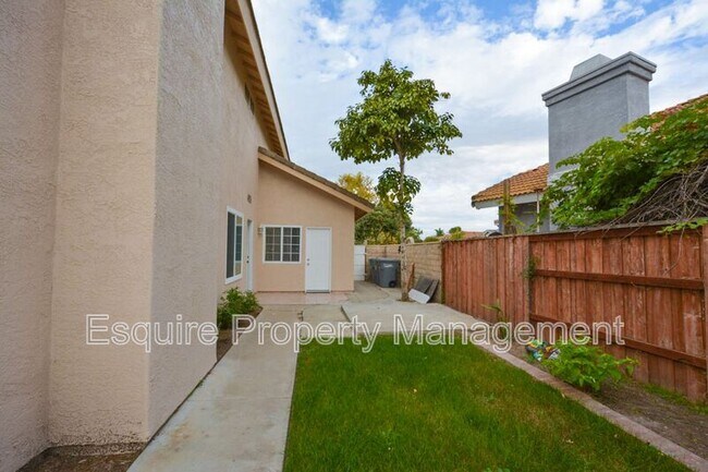 Building Photo - 1906 Kensington Ln