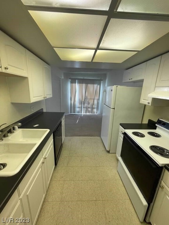 Building Photo - 241 Misty Isle Ln