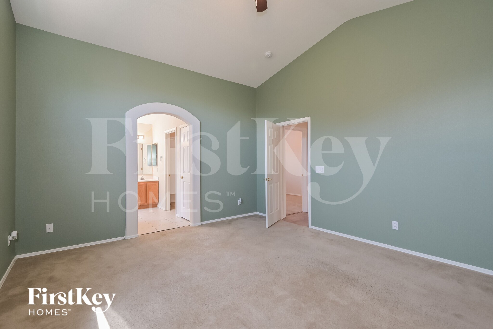 Building Photo - 6951 W Red Rock Dr