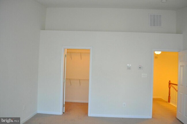 Building Photo - 25249 Bald Eagle Terrace