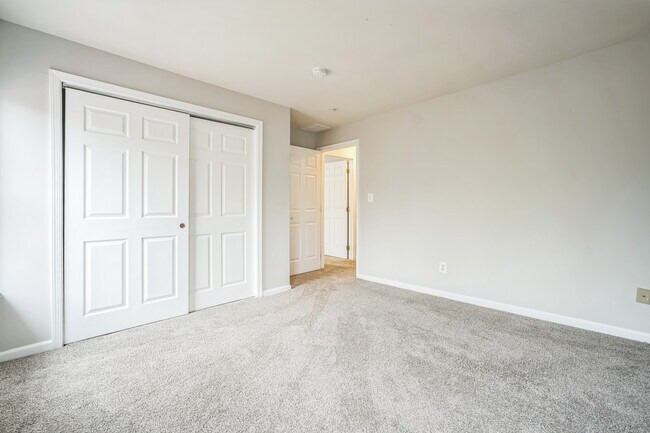 Building Photo - 4647 Red Admiral Way