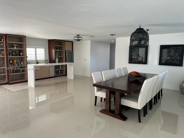 Building Photo - 9540 SW 68th St