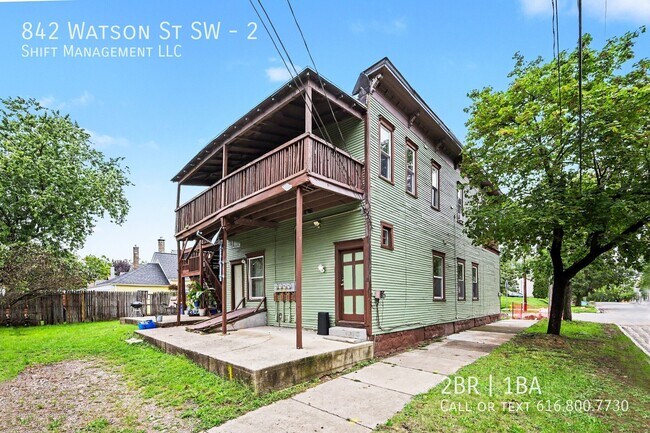 Building Photo - 842 Watson St SW