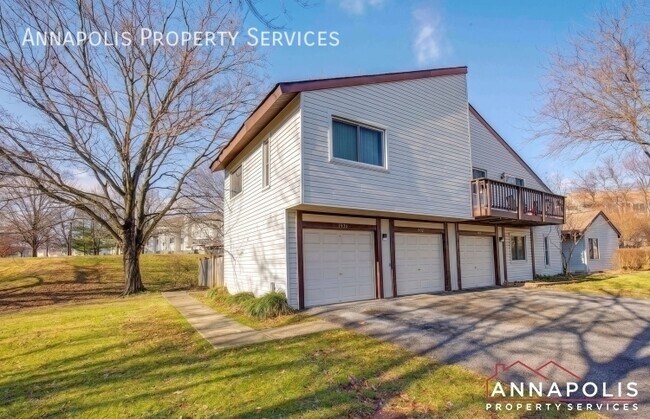 Building Photo - 1936 Bellarbor Cir