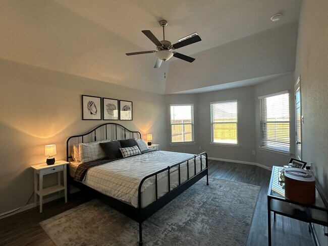 Building Photo - 1104 Magpie Lane