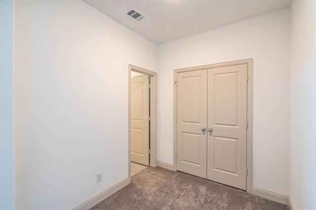 Building Photo - 6151 Blythe Dr