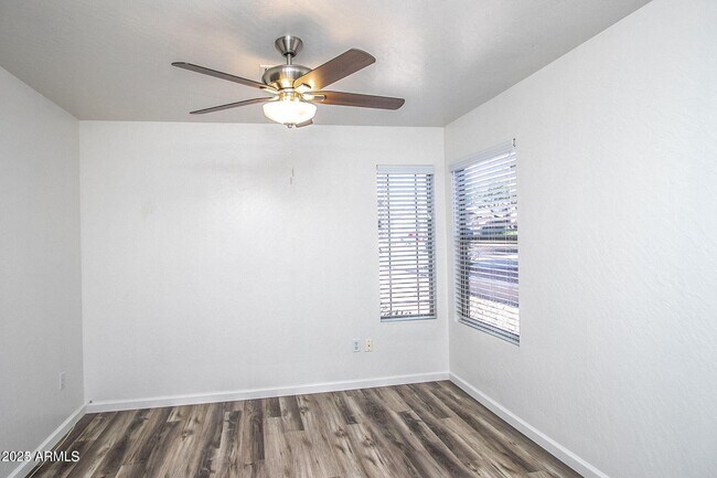 Building Photo - 7549 E Christmas Cholla Dr