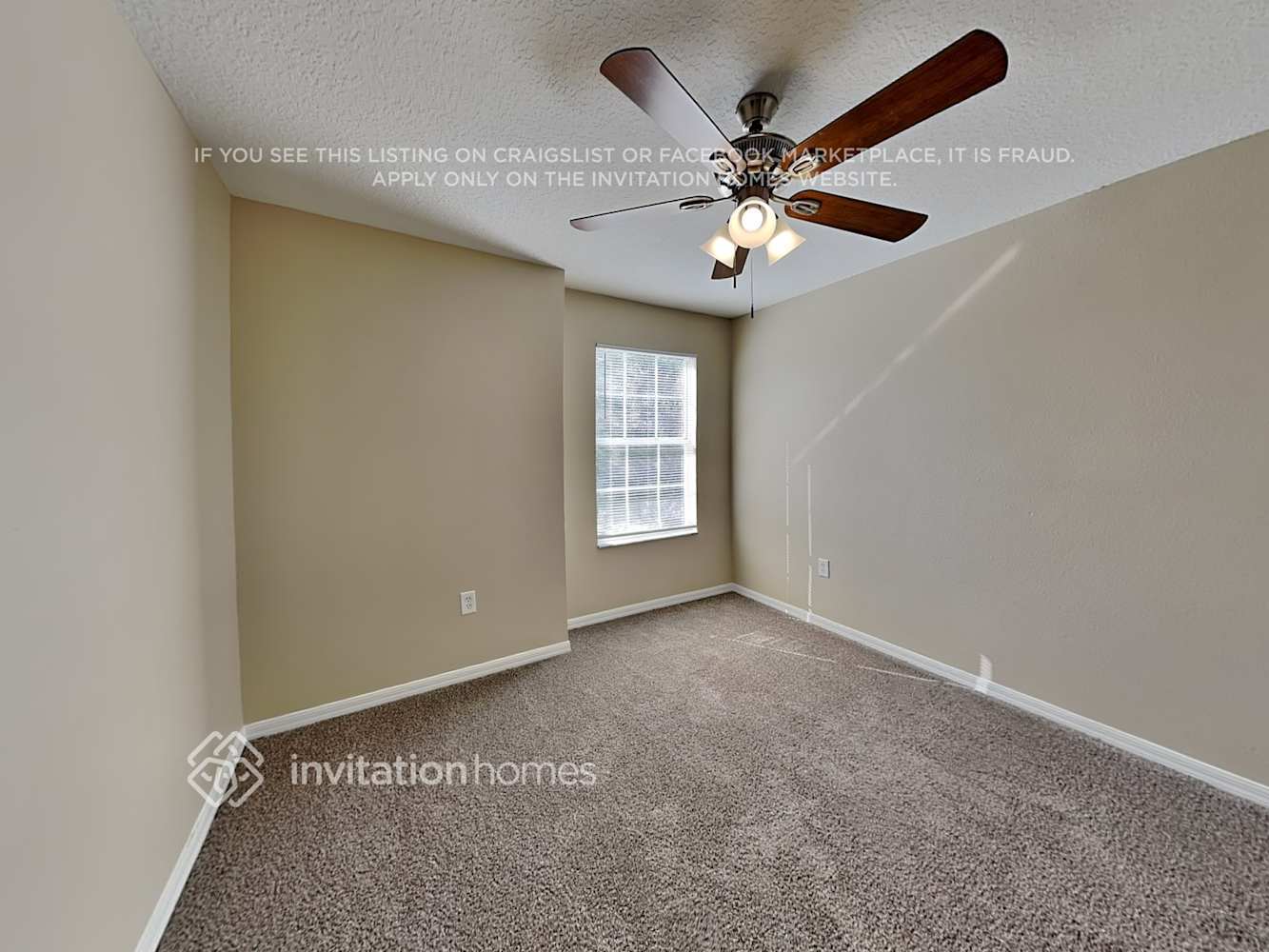 Building Photo - 1106 Sophia Blvd