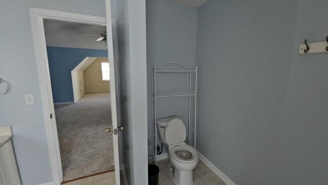 Building Photo - 108 Kimeo Way