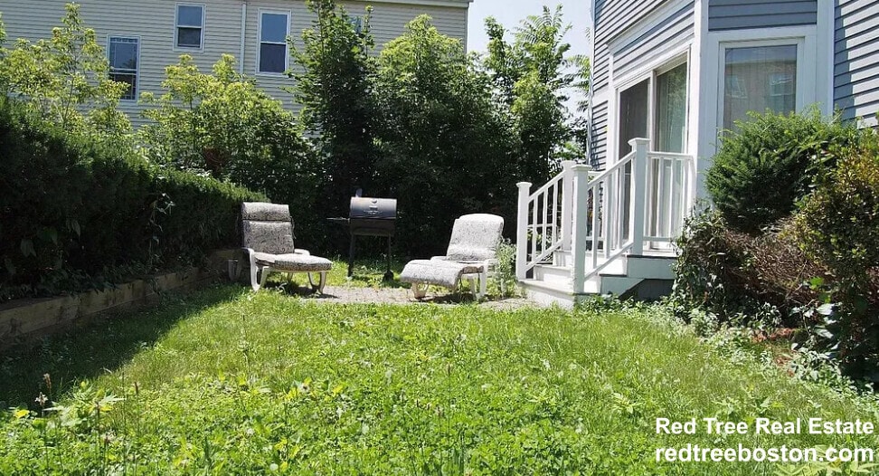 Building Photo - 9 Etna St