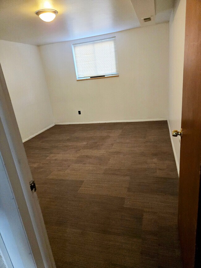 Building Photo - Fitz