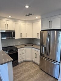 Building Photo - 3805 S Olive Ave