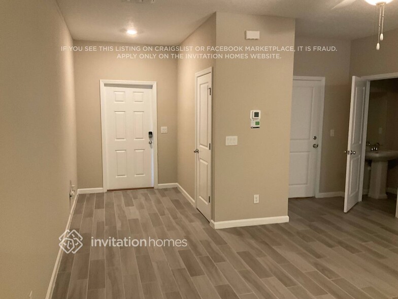 Building Photo - 353 Cherry Ridge Dr