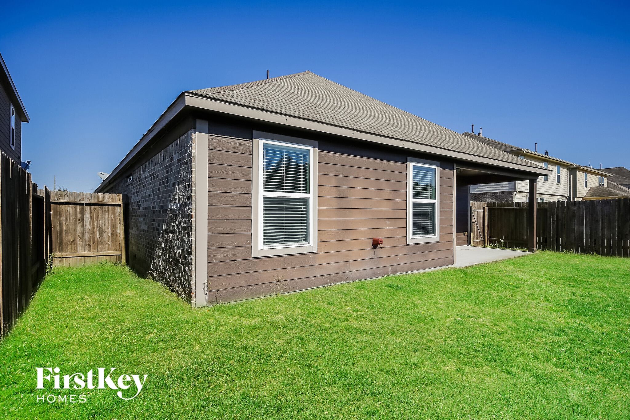 Building Photo - 2598 Magnolia Fair Way