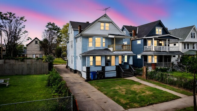 Building Photo - 13608 Earlwood Rd