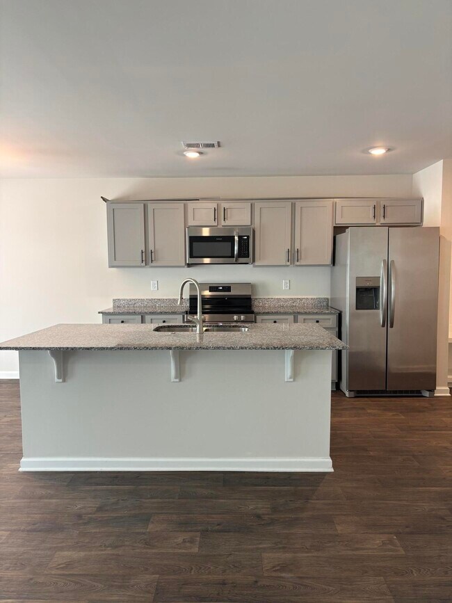 Building Photo - 1848 Lacebark Dr
