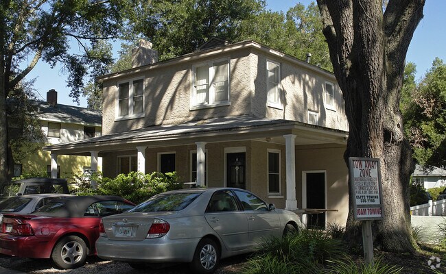 Primary Photo - 1614 NW 3rd Pl