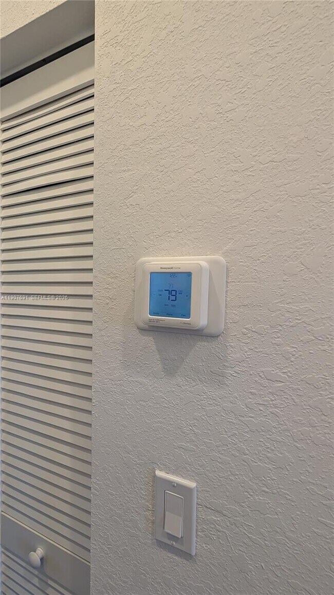 Building Photo - 2741 NW 55th Way