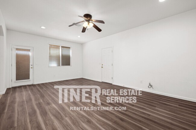 Building Photo - Beautiful North Natomas Home