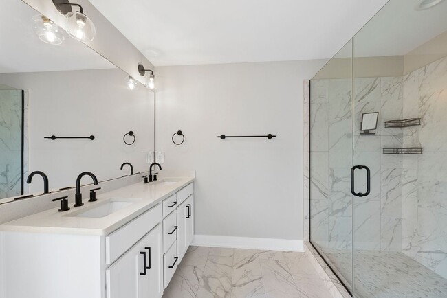 Building Photo - 2200-102 Millbank Village CT