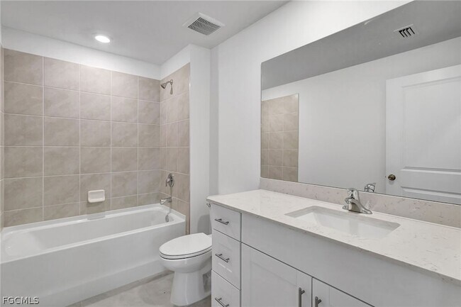 Building Photo - 19931 Green Pasture Rd