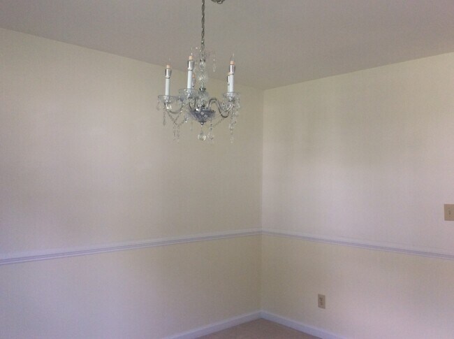 Building Photo - Vass Meadows