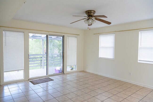 Building Photo - 3422 Orlando Dr