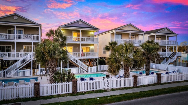 Building Photo - 111B S Yaupon Dr