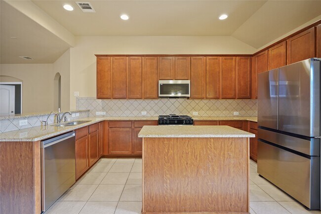 Building Photo - 14831 Keely Woods Ct