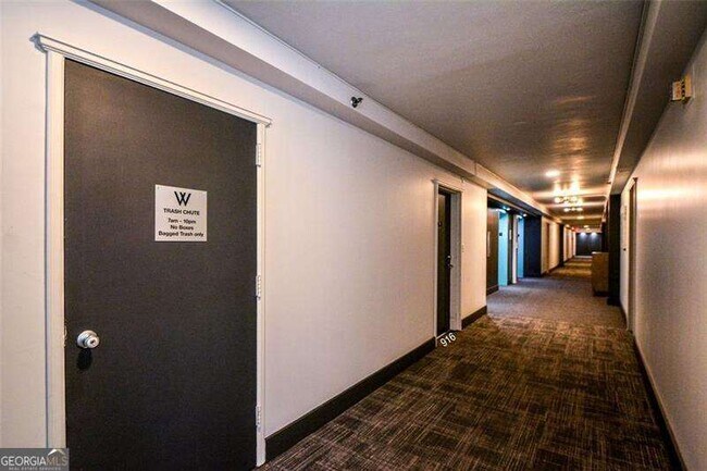 Building Photo - 620 Peachtree St NE