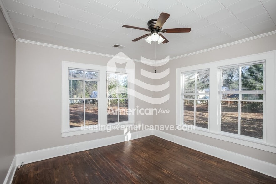 Building Photo - 1254 Hunt St