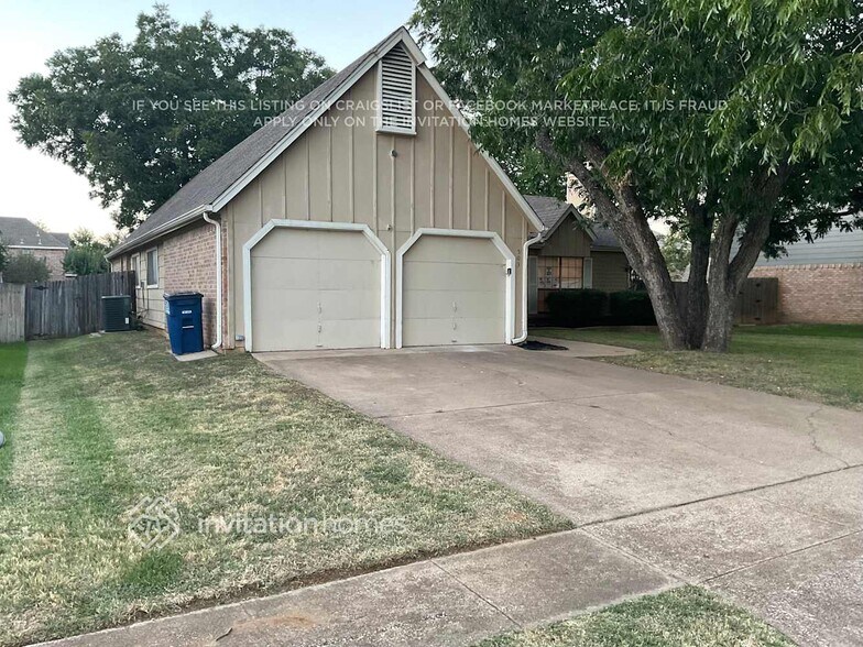 Building Photo - 503 Thorn Wood Dr