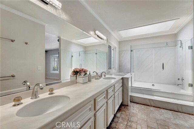 Building Photo - 17675 Rainglen Ln