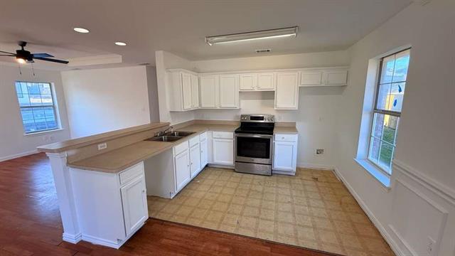 Building Photo - 1511 Doyle Ave