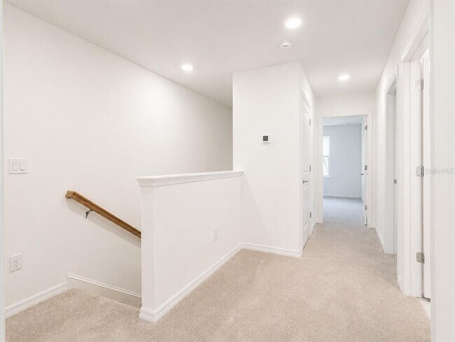 Building Photo - 15144 Cuzcorro Ct