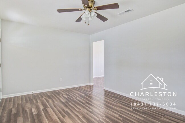 Building Photo - 1908 Swift Ave