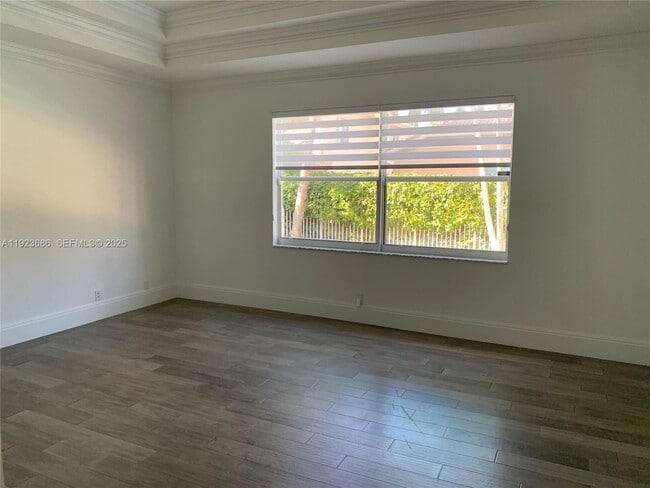 Building Photo - 6013 NW 56th Dr