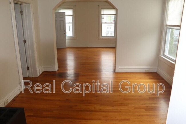 Building Photo - 171 Lancaster St