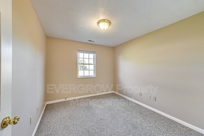 Building Photo - 1068 Torino Ct