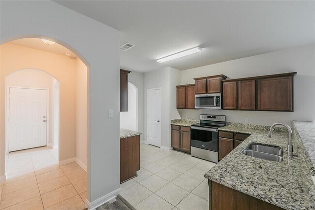Building Photo - 6152 Nathan Creek Dr