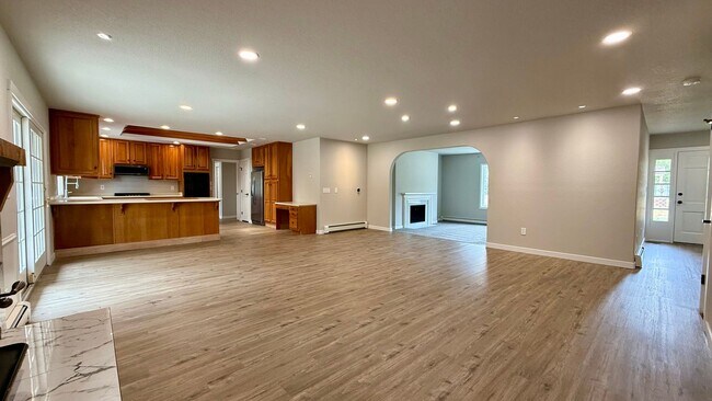 Building Photo - Stylish 3-Bedroom Remodel with Two Firepla...