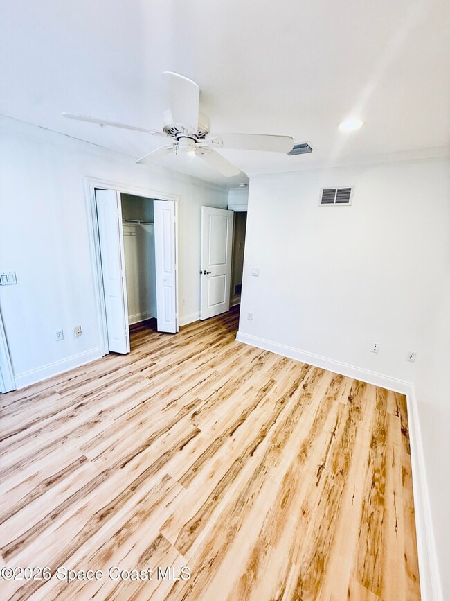 Building Photo - 860 Vignoles NE Ave