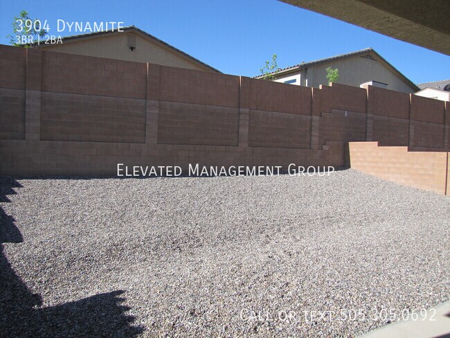 Building Photo - 3904 Dynamite-