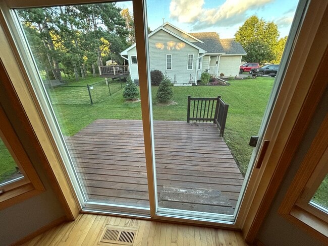 Building Photo - 345 Blue Spruce Ln