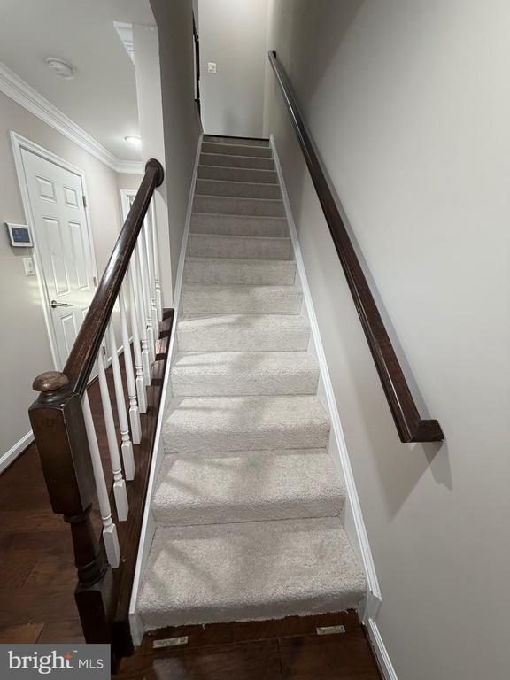 Building Photo - 128 Hidden Brook Dr