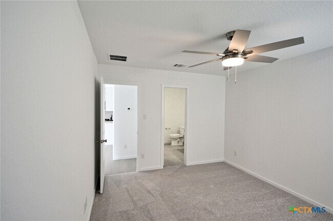 Building Photo - 11519 Field Briar